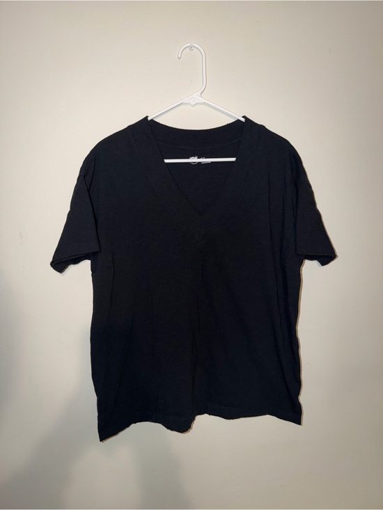 aerie Tops - Aerie Black V-Neck Short Sleeve T-Shirt Size XS